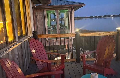 Crawfordville House | Retreat located on the Gulf of Mexico in Crawfordville, Florida.