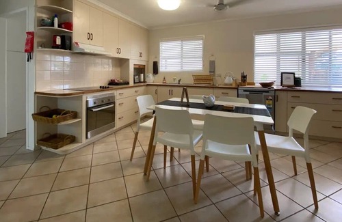 Slade Point House | RETREAT ON JANZ cheerful 4BR home, pool/games room