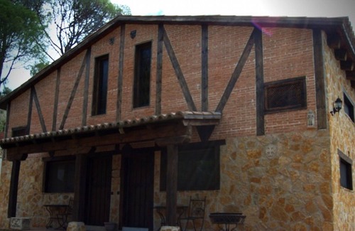 Navas del Rey Cottage | RETURNS TO THE MIDDLE AGES