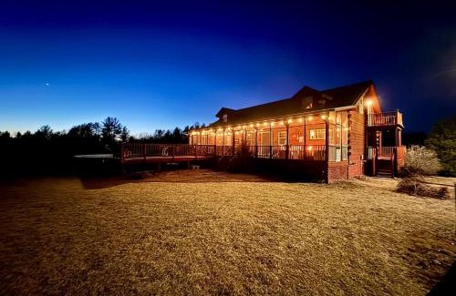 Mauston Villa | Revilo Moose Ridge Mauston
