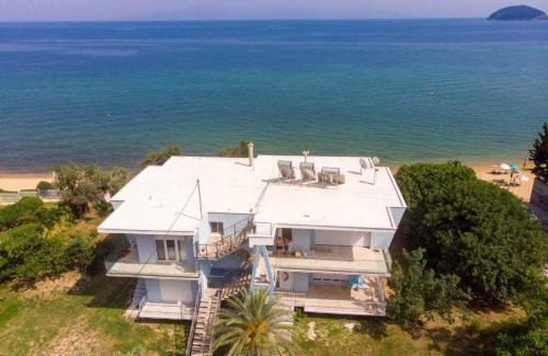 Kavala Apartment | RHOMBUS by the sea