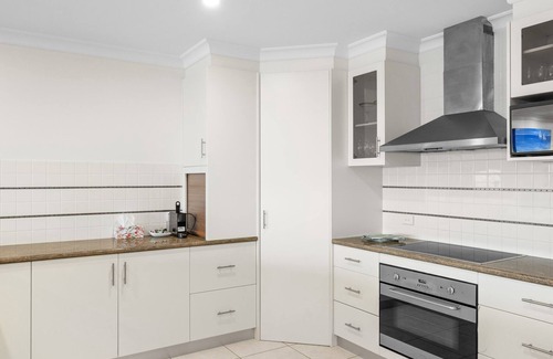Rhyll Apartment | Rhyll Seaside Penthouse