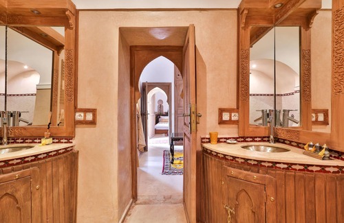 Sidi Bou Amar House | Riad Fleur d'Orient