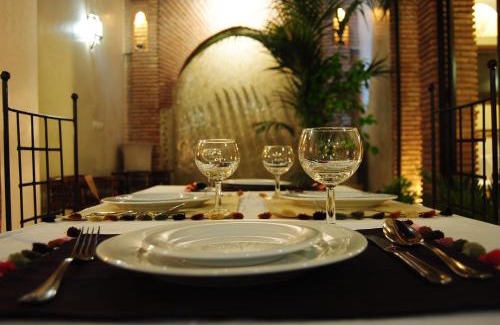 Bab Doukkala House | Riad Gallery 49 & Spa