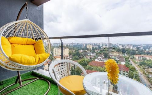 Kilimani Apartment | Riara One, Heated Pool, Gym, Parking, and Balcony