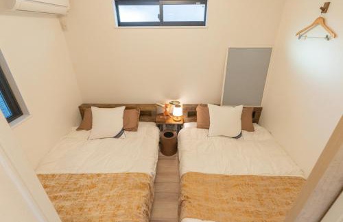 Sumida House | RIAUS 新築一軒家貸切 最大6名 family歓迎 空港や観光地直通