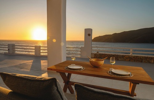 Aegiali Apartment | Richti studio - self service Aegean Sea view!