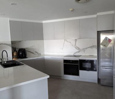 Spring Hill Apartment | Ridge Apartment Hotel