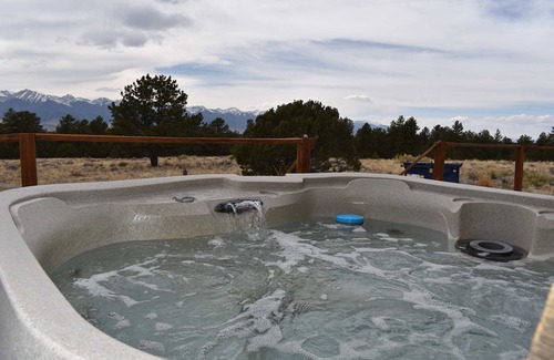 Westcliffe Cabin | Ridge-Top Cabin Dog Friendly Hot tub Optional ($50/stay)