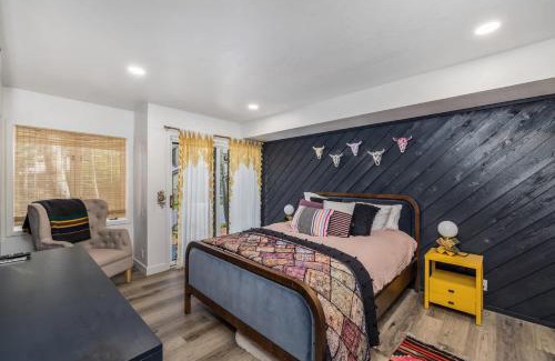 Avon House | Ridgepoint Retreat - Mountain Escape for 8 with Resort Amenities