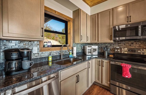 Sevierville Cabin | Ridgetop Fall Retreat | Theater, Pool + Hot tub