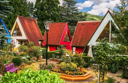 Kaysersberg-Vignoble Ski Chalet | Riesling pavilion with terrace and parking