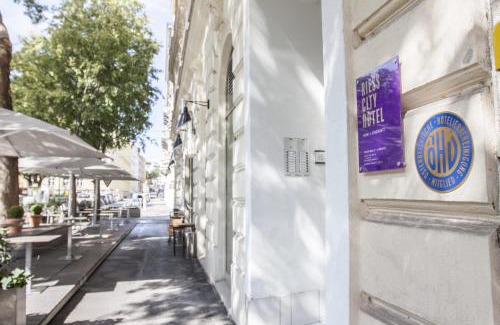 Roßau Hotel | Riess City Rooms - Self Check-in