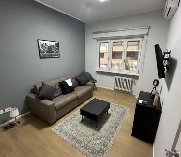 Cinecitta Apartment | Rifugio degli Acquedotti Romani