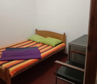 Eravur Pattu Hotel | Rimadi Lake Guest Inn