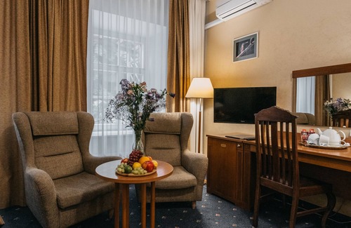 Old Town Hotel | Rinno hotel