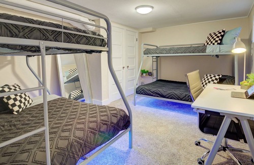 Clayton House | RiNo Bach Pad w Pool Table, Ping Pong, Foosball & Private Backyard- 420ok!