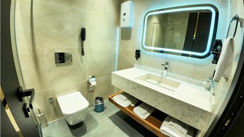 Kemalpasa Hotel | Risus Park Hotel & Restaurant