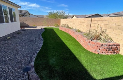 Holiday Shores House | River Close, Newer Home! Great Neighborhood Minutes from Laughlin! Close to all!