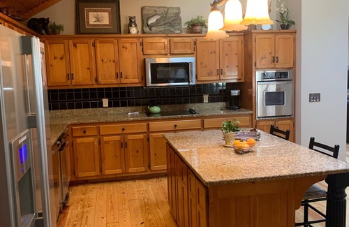 Ellijay House | RIVER FRONT Retreat perfect for families, couples, getaways.