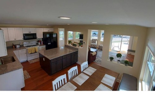 Colonial Beach House | River Getaway <1 block to beach