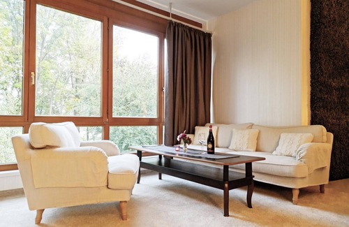Vienna Hotel | River Lodge