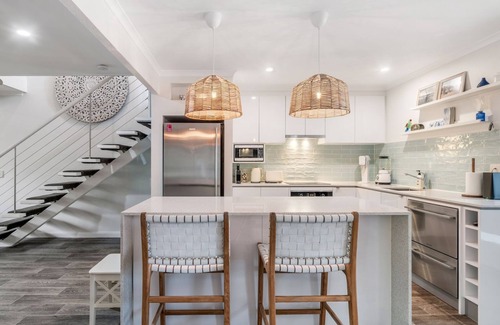 Noosaville House | River Rest on Munna - Pet friendly, walking distance to river