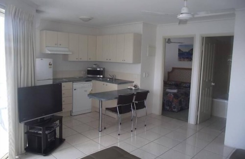 Maroochydore Apartment | River Sands Apartments