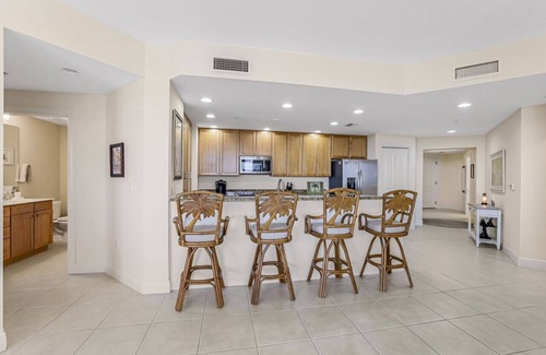 Cape Harbour Condo | River View Retreat | Panoramic Gulf View 3/2 Condo
