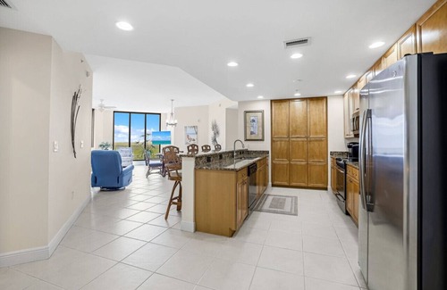 Cape Harbour Condo | River View Retreat | Panoramic Gulf View 3/2 Condo