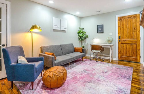 Laceys Spring Apartment | Riverbend Condo B - Private and sleeps 4
