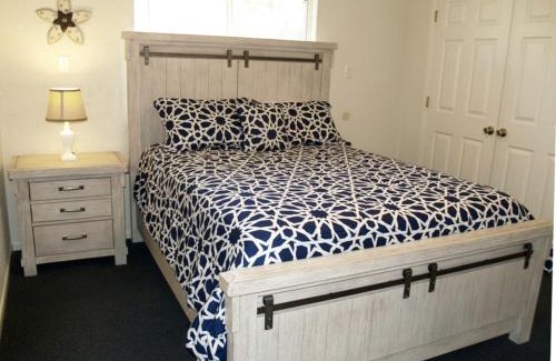 New Braunfels House | Riverfront Cabin Rental near Canyon Lake in New Braunfels, Texas