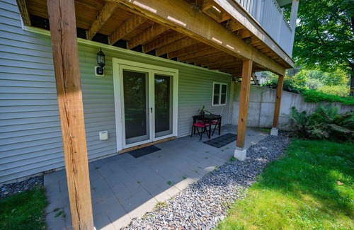 Northfield Apartment | River’s Bend, 1Bd , 8 mins to Montpelier