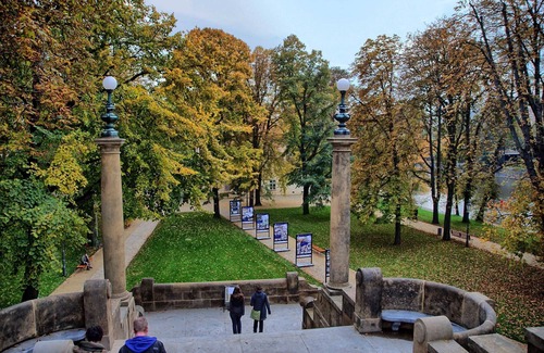 Smichov Apartment | Riverside Apartment - quiet place next to historical centre