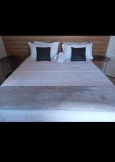 Phalaborwa House | Riverside guesthouse