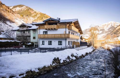 Woerth Apartment | RIVERSIDE RAURIS APARTMENTS