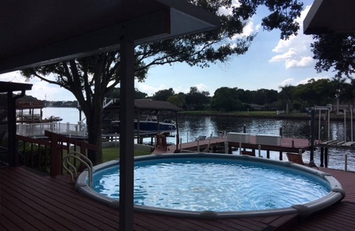 Riverside Heights House | Riverside Retreat with Panoramic River Views and SunsetsJust Renovated Oct 2016