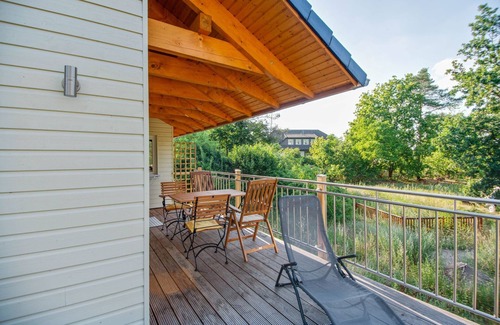 Sudwinsen House | Riverside Stay in Sudwinsen