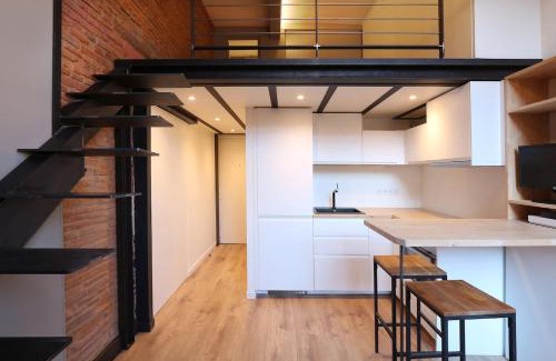 Capitole Apartment | Riverside Toulouse (Renaissance)