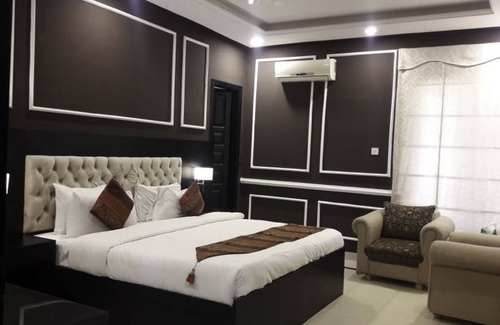 F-8 Sector House | Riviera Guest House