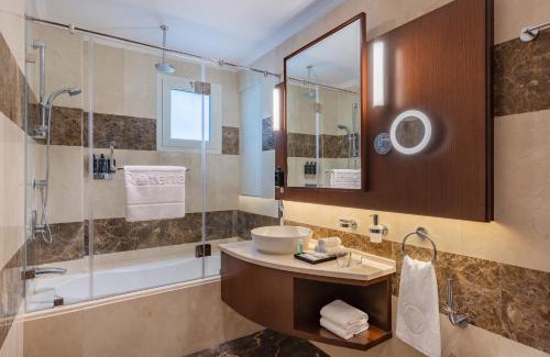 Doha Hotel | Riviera Rayhaan by Rotana Doha