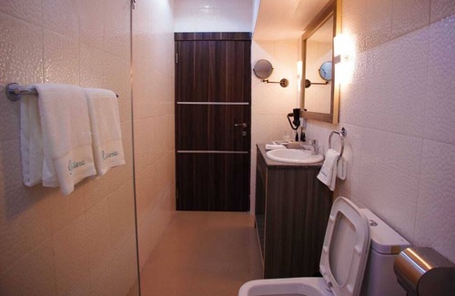 Lagos Hotel | Riviera Suites