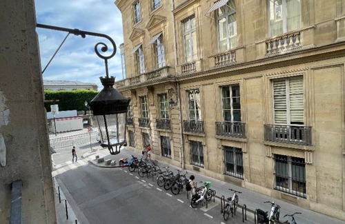 Quartier de la Place-Vendome Apartment | Rivoli/Concorde/Tuilleries
