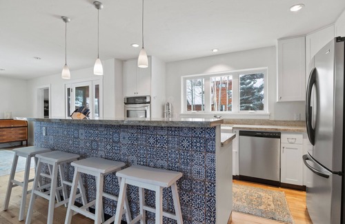 Wilson House | RMR: Second Street Chalet in Wilson,WY