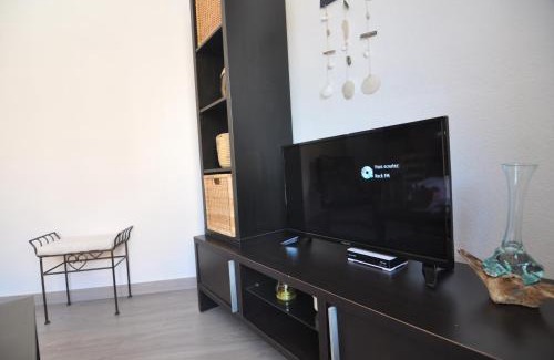 Roses Town Center Apartment | RNET - Plaza 10 Roses Centre