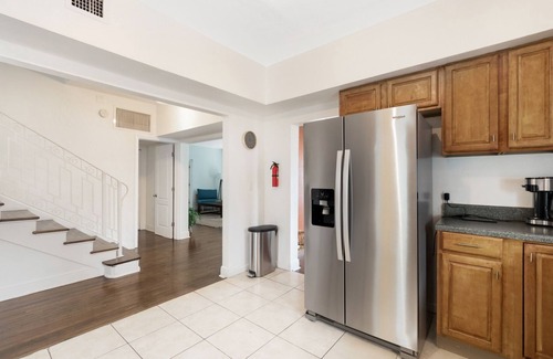Midtown Apartment | Roami at Bayview Place