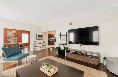 Midtown Apartment | Roami at Bayview Place
