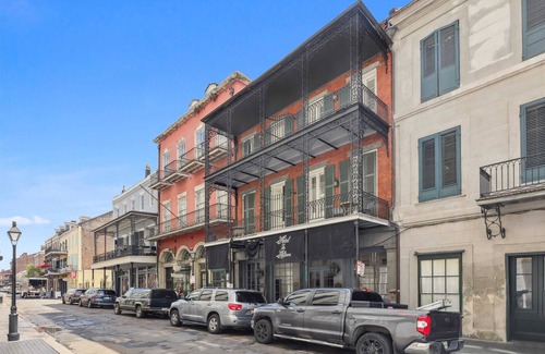 French Quarter Apartment | Roami at St. Helene | Pool | Studio