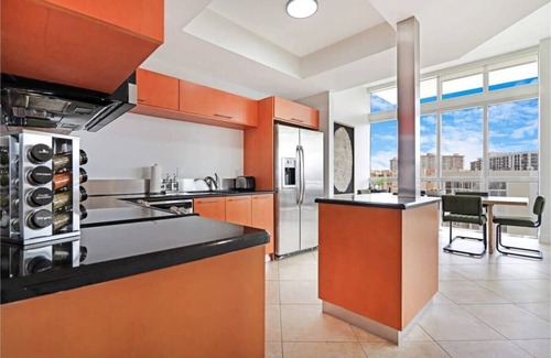 Sunny Isles Beach House | Roami at Sunny Isles | Rooftop Pool | 3 Bedroom