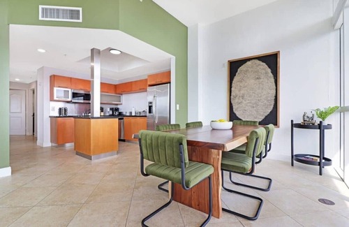 Sunny Isles Beach House | Roami at Sunny Isles | Rooftop Pool | 3 Bedroom